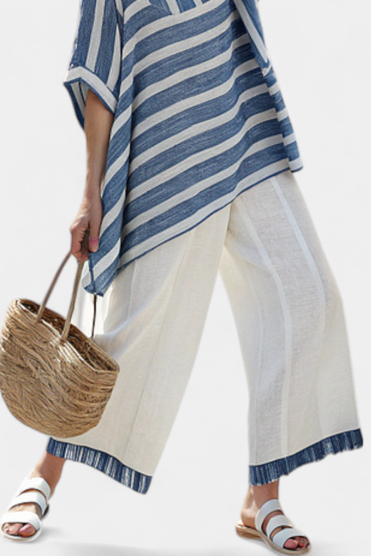 Violetta™ | Haut et pantalon à rayures bleues avec détails à la taille.